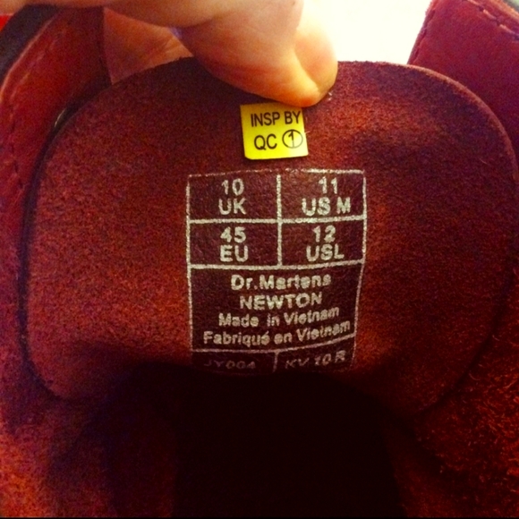 Dr Martens Newton boot. Mens size 11. Womens size 12. - Picture 7 of 7